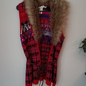 Fur Collared Bold Graphic Print Knit Long Vest